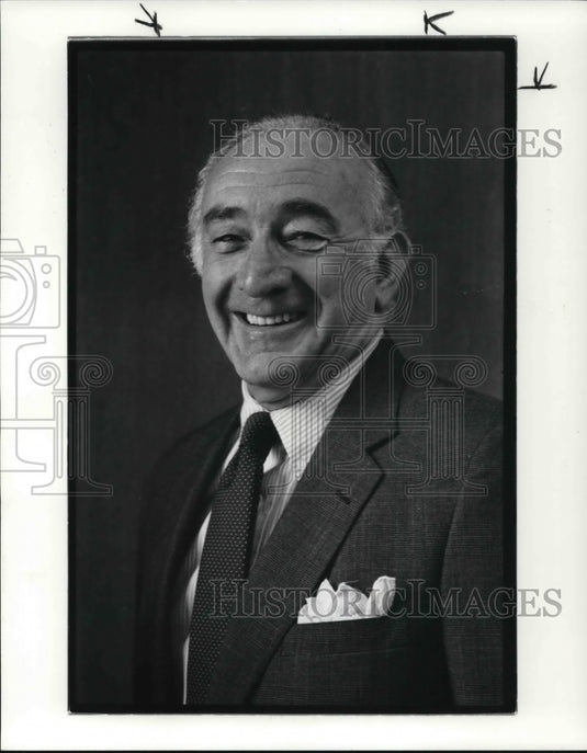 1986 Press Photo Stanley M. Fisher Elected President of Federal Bar Association - Historic Images