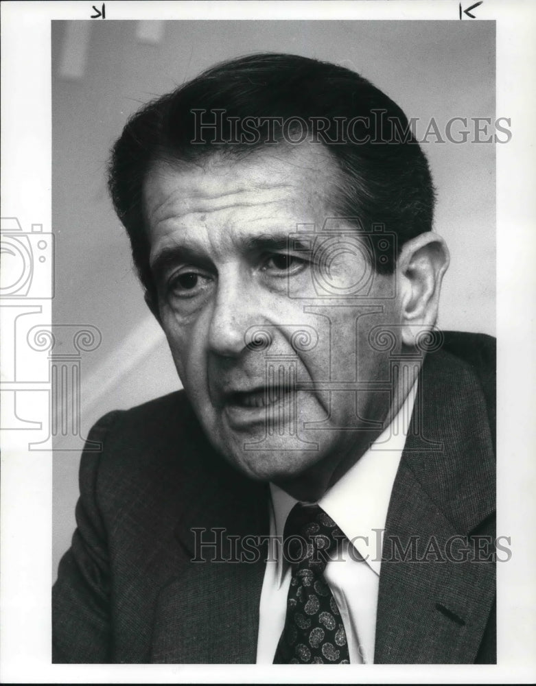 1986 Press Photo  Rubbermaid Chairman, Stanley C. Gault - Historic Images