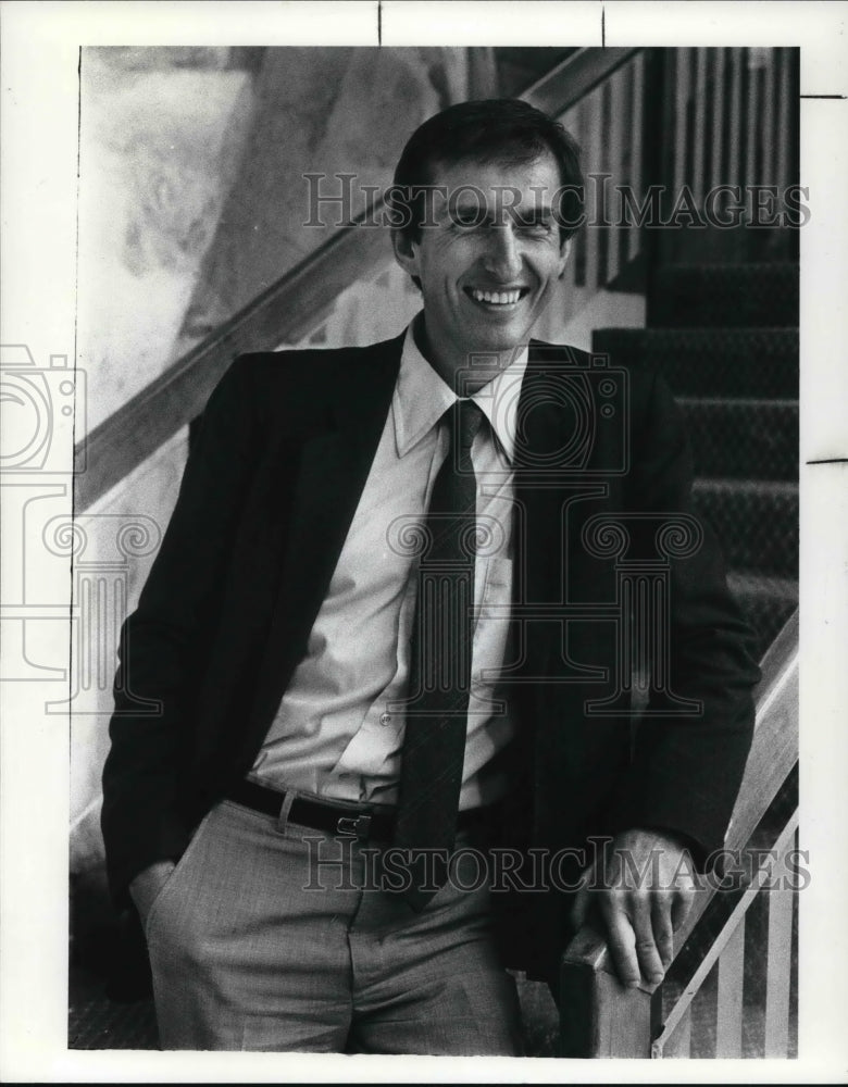 1988 Press Photo The Last Farmer author, Howard Kohn - Historic Images