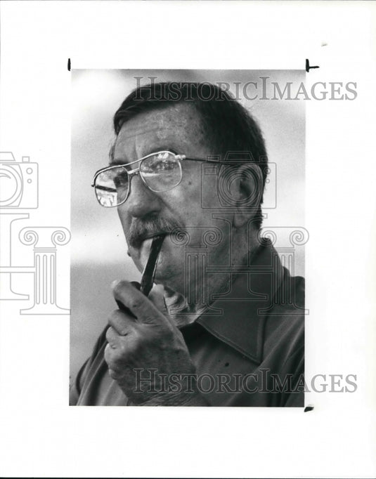 1988 Press Photo George King - Historic Images