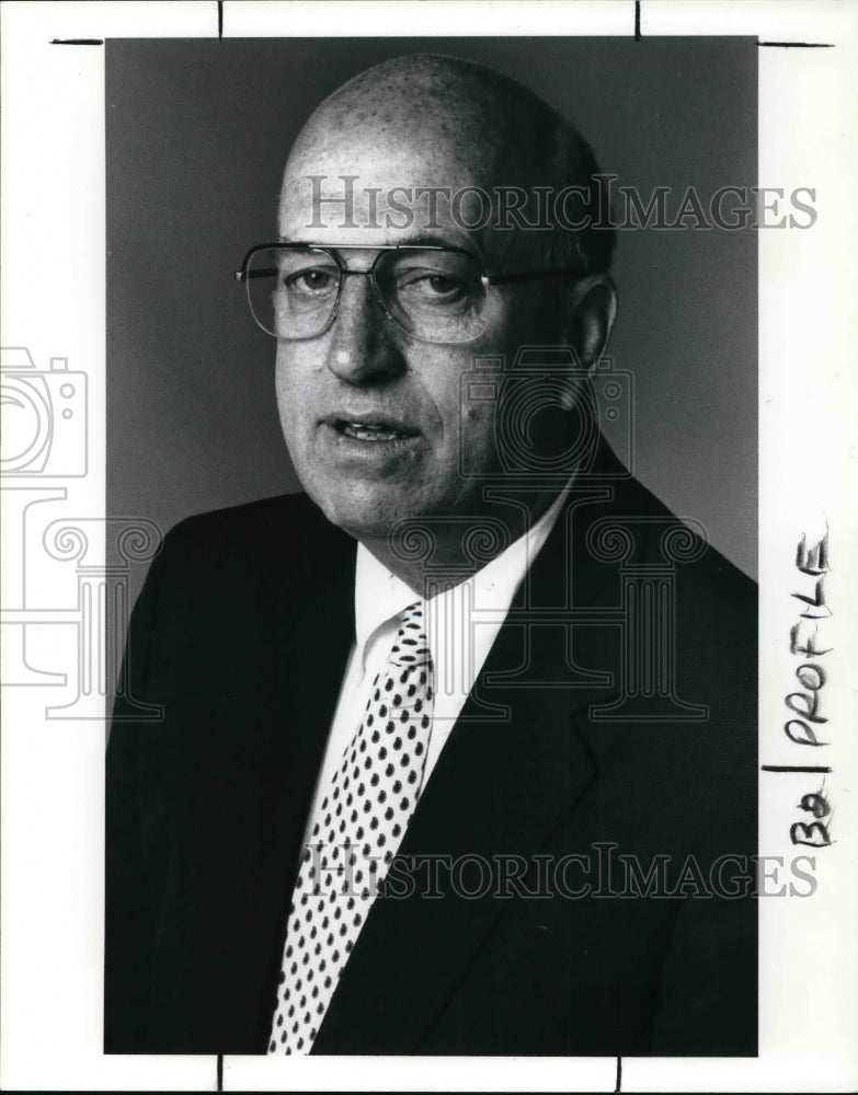 1989 Press Photo Chris King Secretary of Cuyahoga County Fair - Historic Images