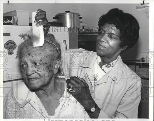 1982 Press Photo Ladonia Wilson & Frances Jones - Historic Images