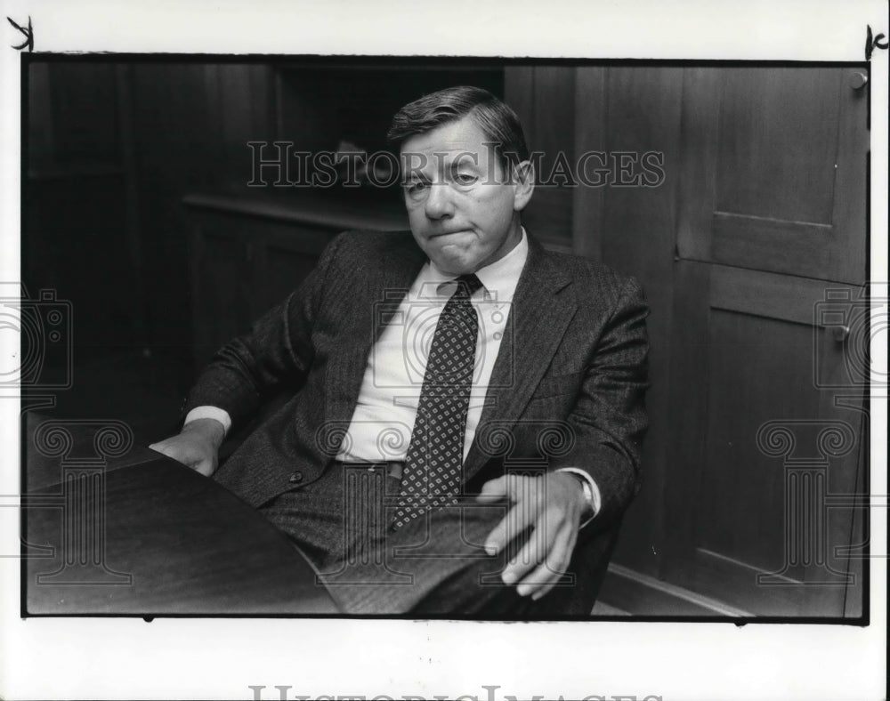 1983 Press Photo Republic Steel Company Chairman, E. Bradley Jones - Historic Images