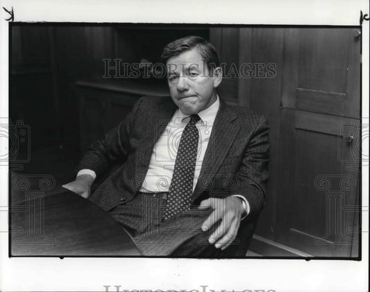 1983 Press Photo Republic Steel Company Chairman, E. Bradley Jones - Historic Images