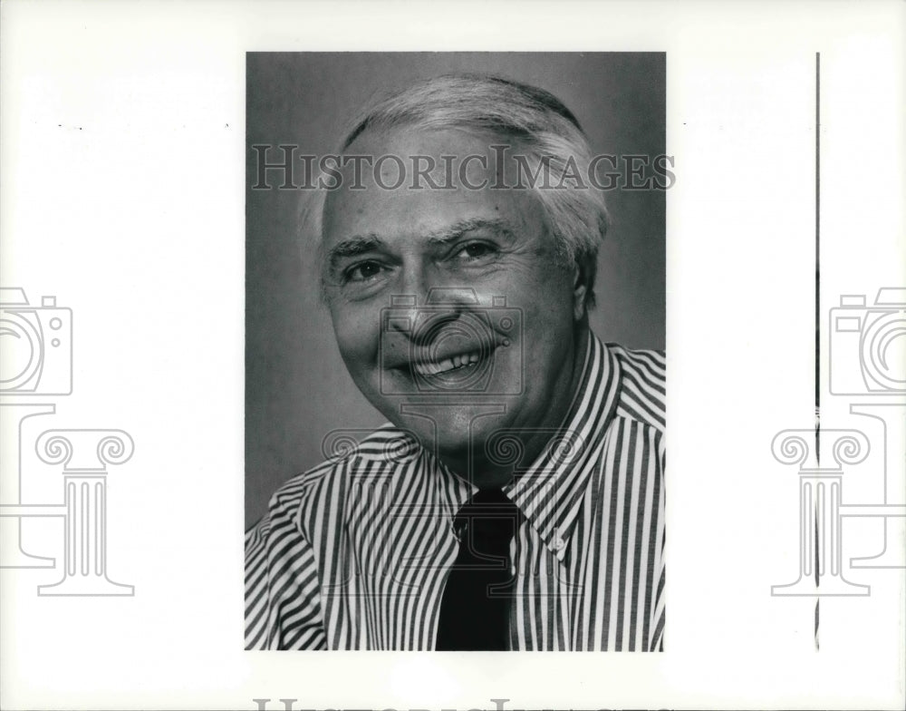 1991, Carlyle Management Vice President Robert E. Kaleta - cva24779 - Historic Images