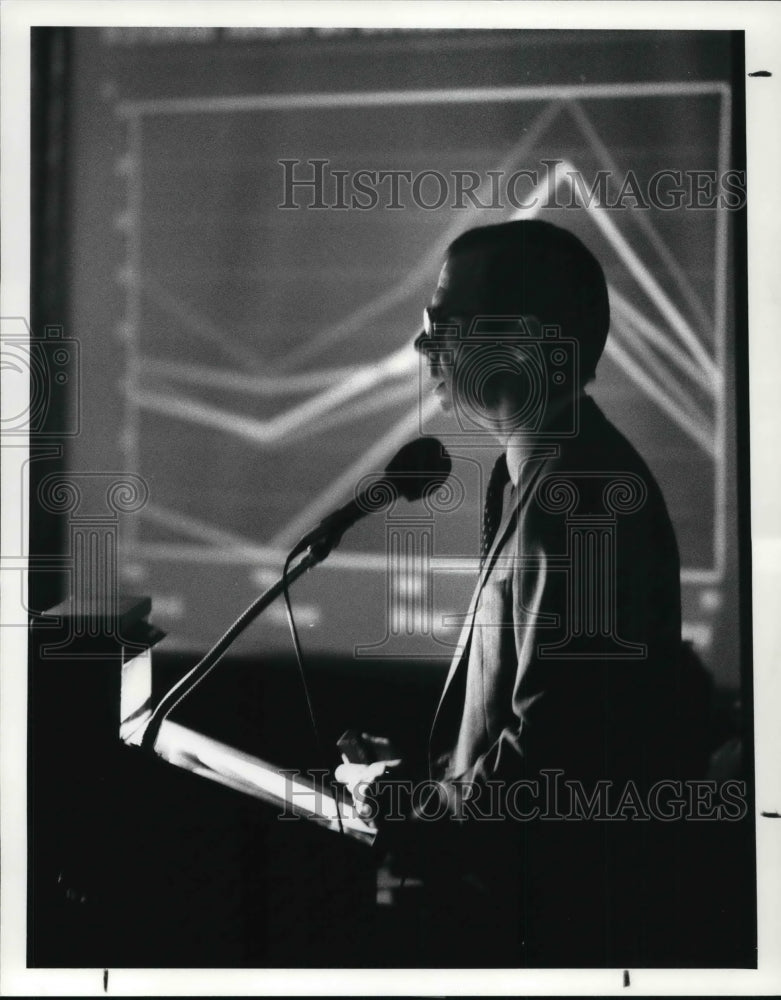 1988 Press Photo James H. Ross, new CEO of BP America - Historic Images