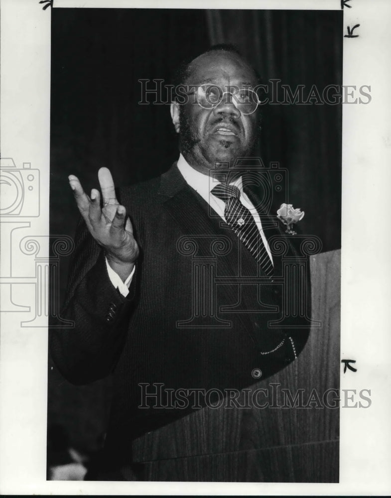 1986 Press Photo Rev. Edward Jones addresses the National Baptist Convention - Historic Images