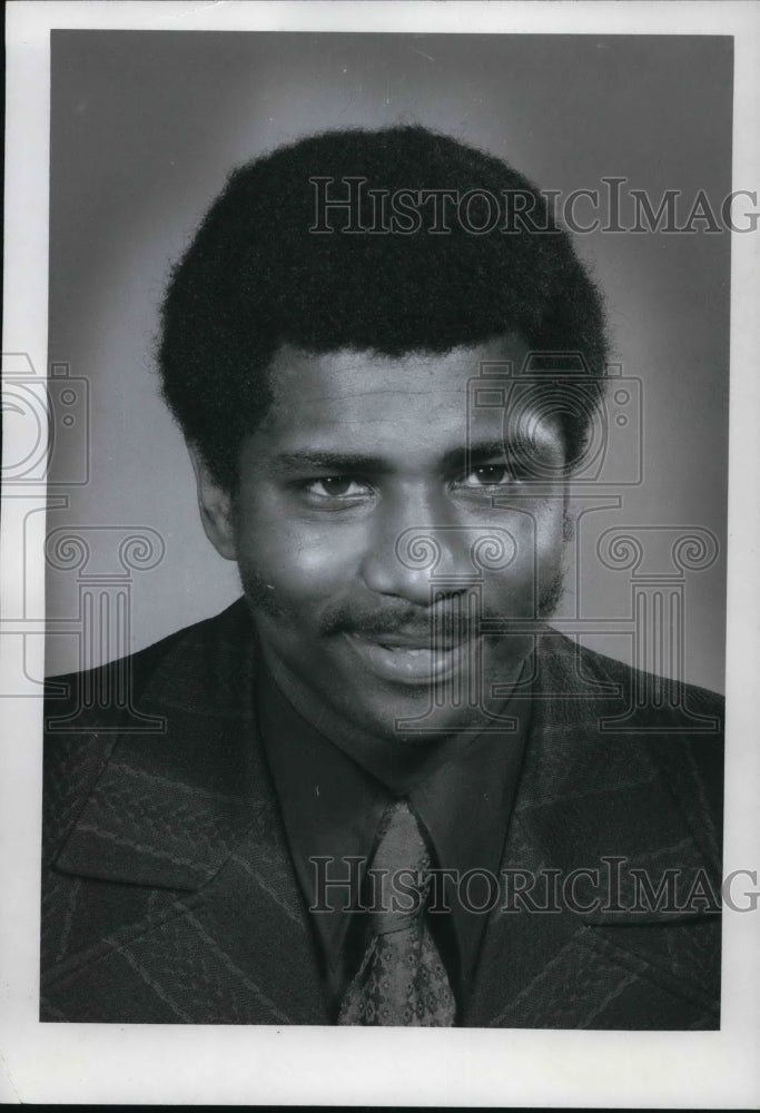 1975, Willie Louis Council Candidate for ward 17 - Historic Images