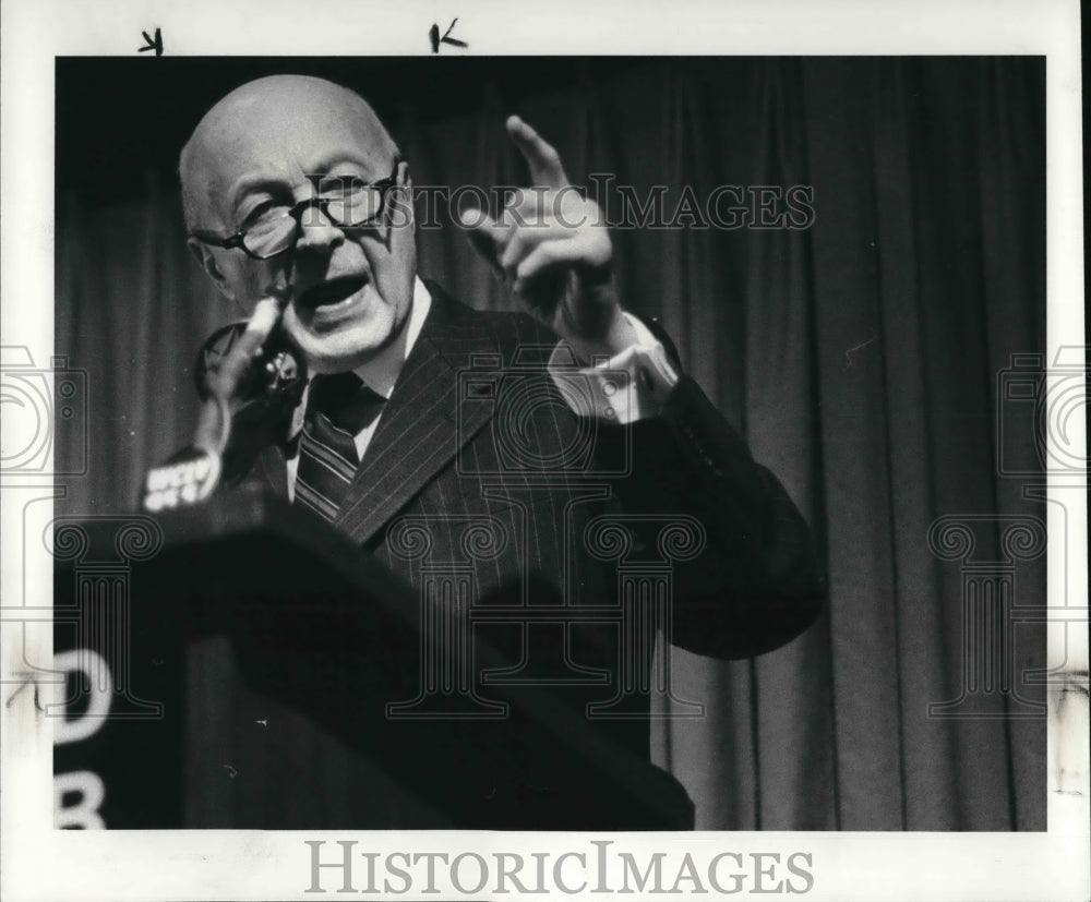 1984 Press Photo Eliot Jane Way at Cleveland City Club - Historic Images