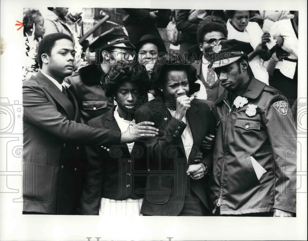 1981 Press Photo Patrolman Anthony Johnson funeral - Historic Images