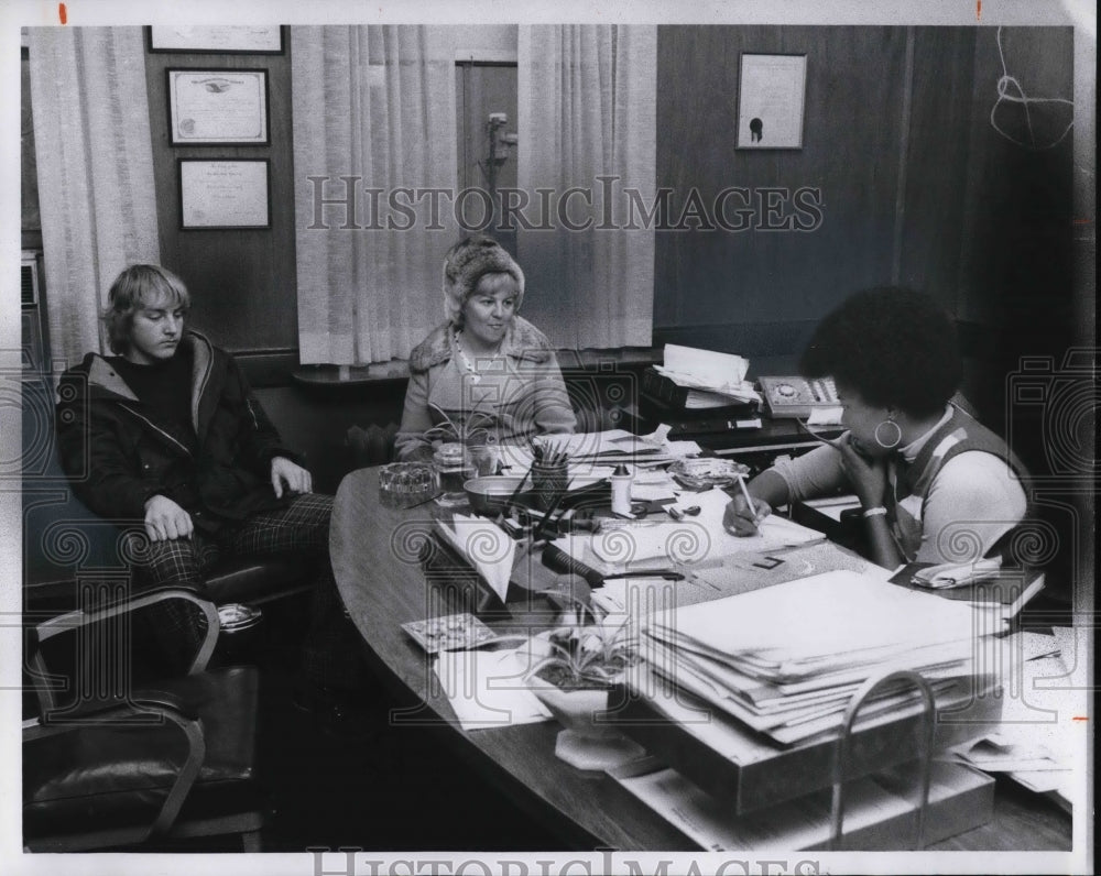 1975, Almeta Johnson, Kevin Smith, Mother Mrs. Walter Lloyd - Historic Images