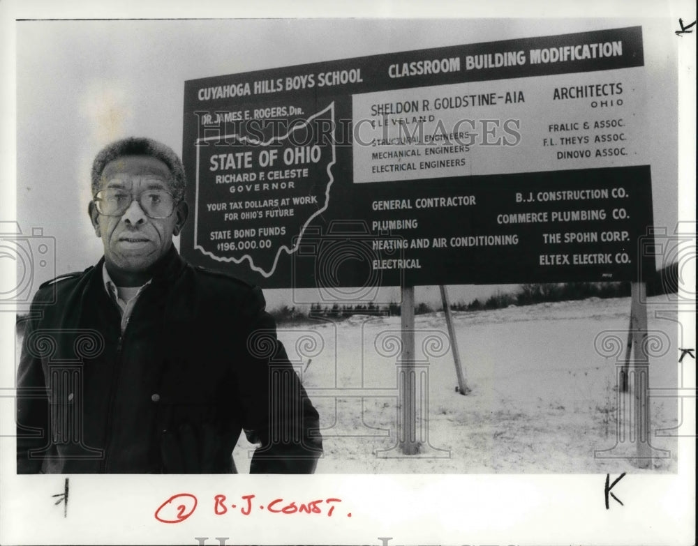 1985 Press Photo Bob Johnson, President, BJ Construction - Historic Images