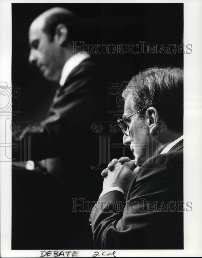 1987 Press Photo Cleveland Western Reserve University  Professor Lewis Katz - Historic Images