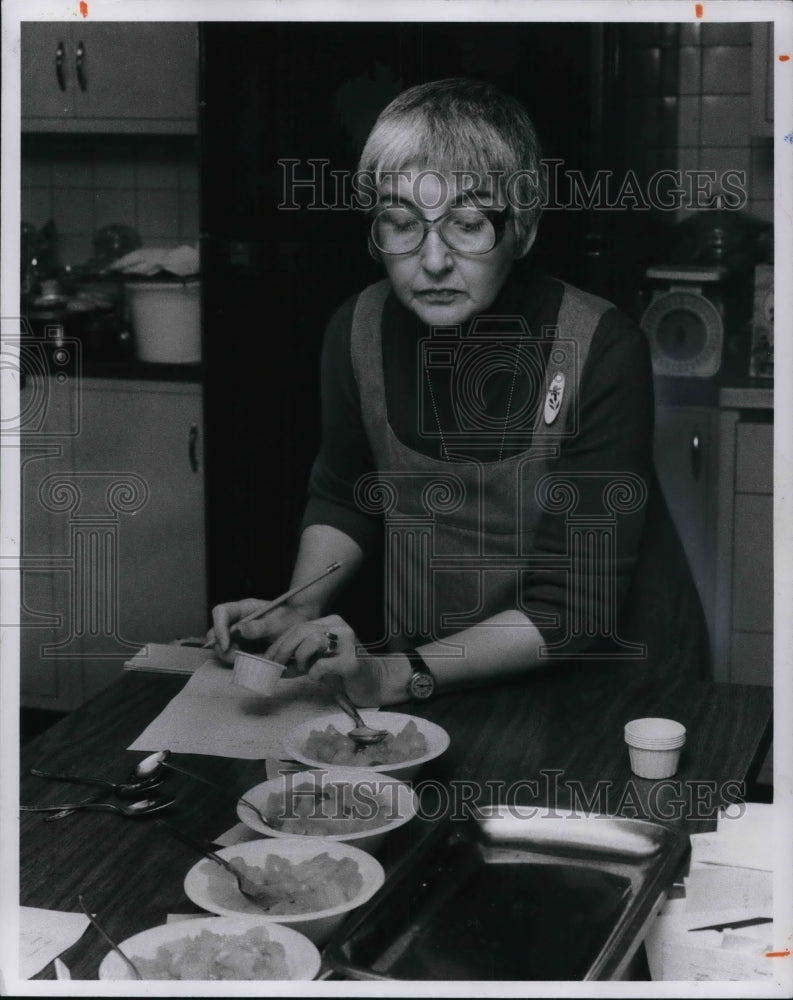 1980 Press Photo Alma Kaufman - Historic Images