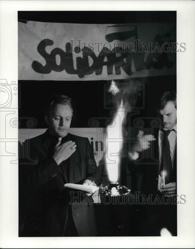 1988 Press Photo Rev. Marian M. Kencik - Historic Images