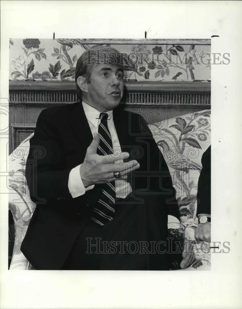 1984 Press Photo Jack Kemp, Congressman at the Union Club - Historic Images