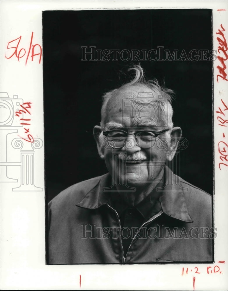 1980 Press Photo Professor George T. Jones - Historic Images