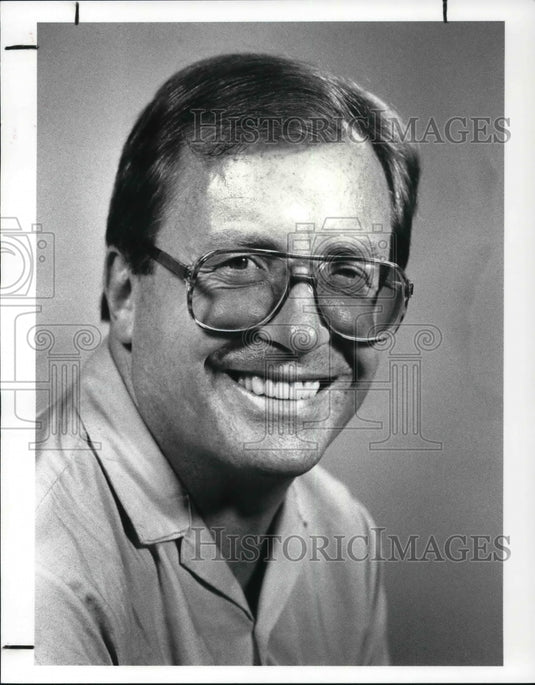 1987 Press Photo John Kelleher writer of Eat the Peach - Historic Images