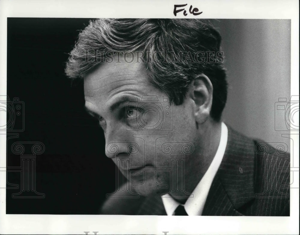 1987 Press Photo Jeffrey Kelleher Atty for William Dickens at his hearing - Historic Images