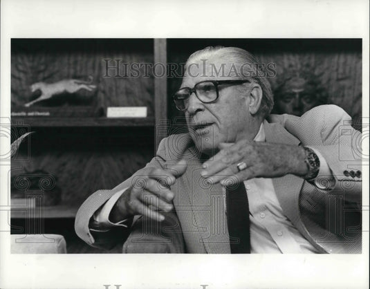 1983 Press Photo Clarence Marion Kelly, former FBI Dir.  during interview - Historic Images