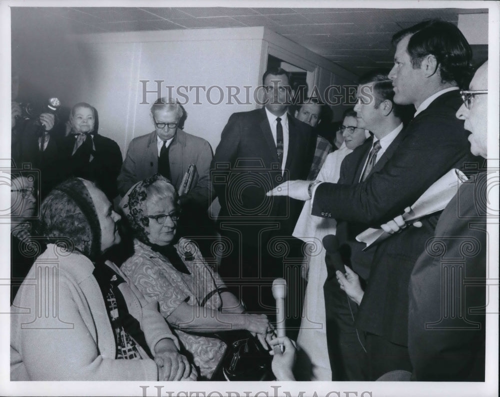 1971, Senator Ted Kennedy Talks with Mrs. Alma Rauscher &amp; Anna Foss - Historic Images