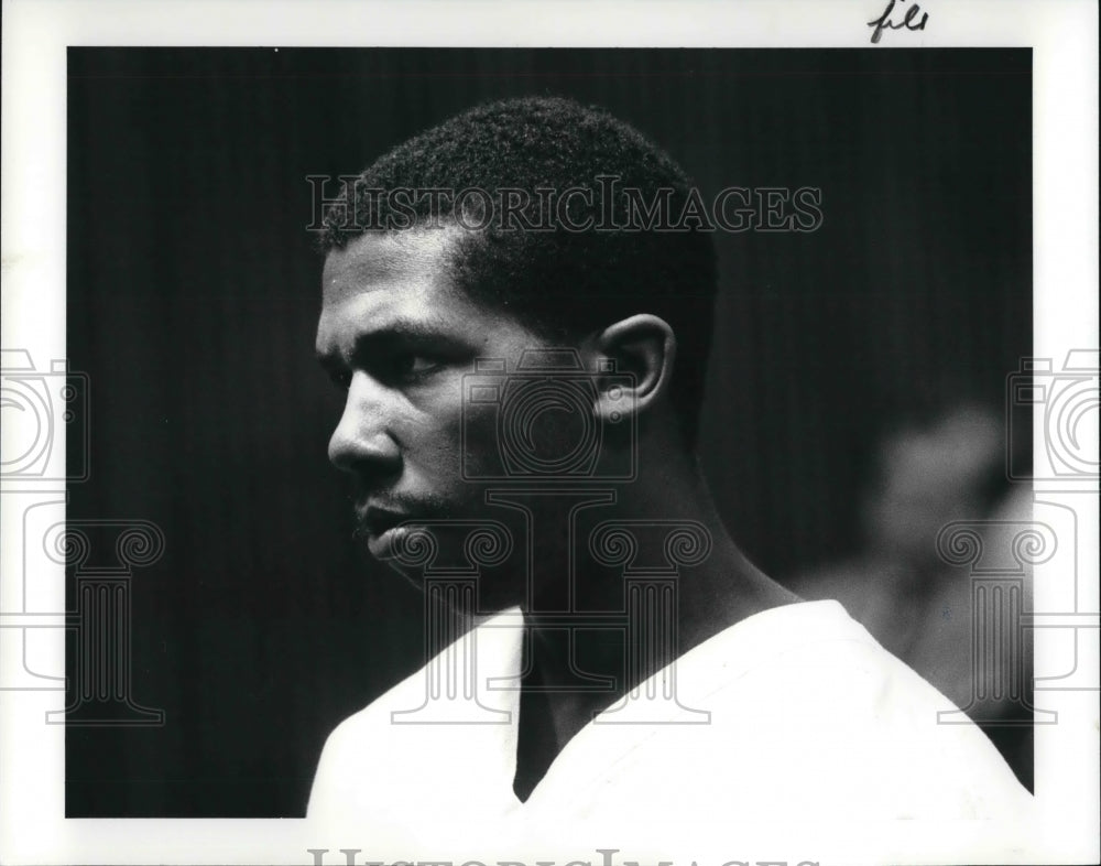 1986 Press Photo Murder Suspect Gregory Lett At Arraignment - Historic Images