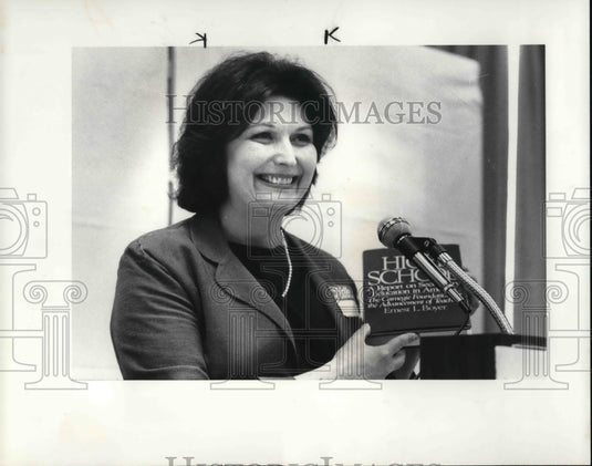 1984 Press Photo Marcia Littell of Jewish Commission Fed. - Historic Images