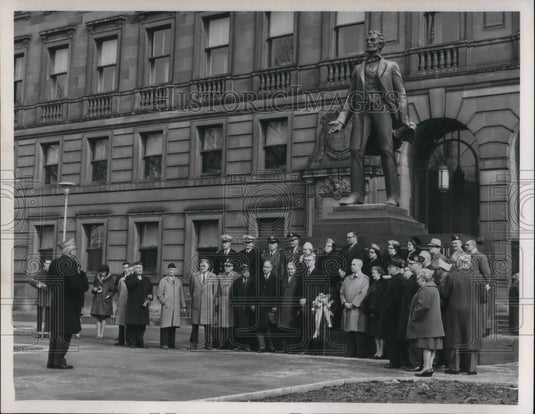 1964, Abraham Lincoln's Birthday celebration in front of his statue - Historic Images