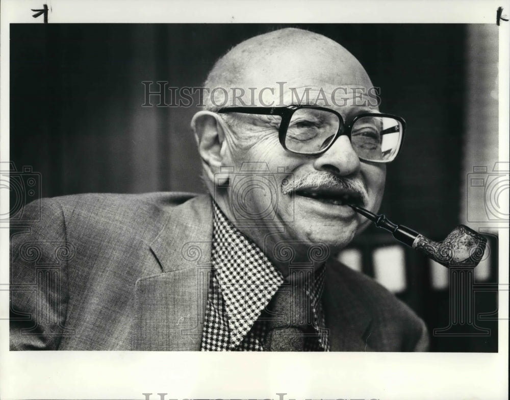 1983 Press Photo David V. Lewin, soil consultant for the Sohio Project - Historic Images