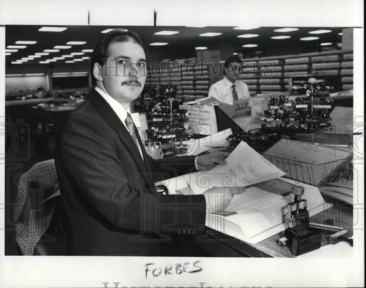 1987 Press Photo Jerome Krakowski - Historic Images