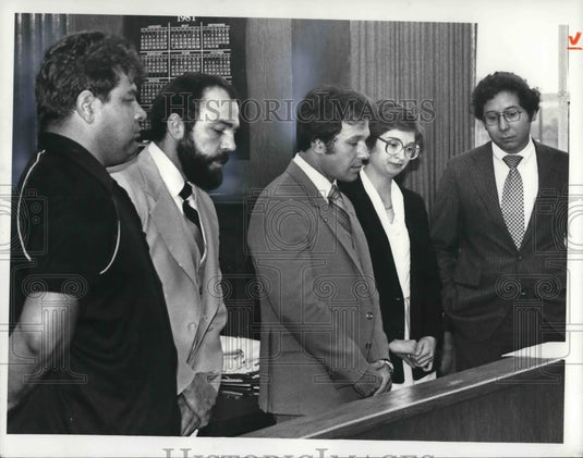 1981 Press Photo Scalmato, Robert Hurt, Betty Grdina, Gary Kucinich & Schulman - Historic Images