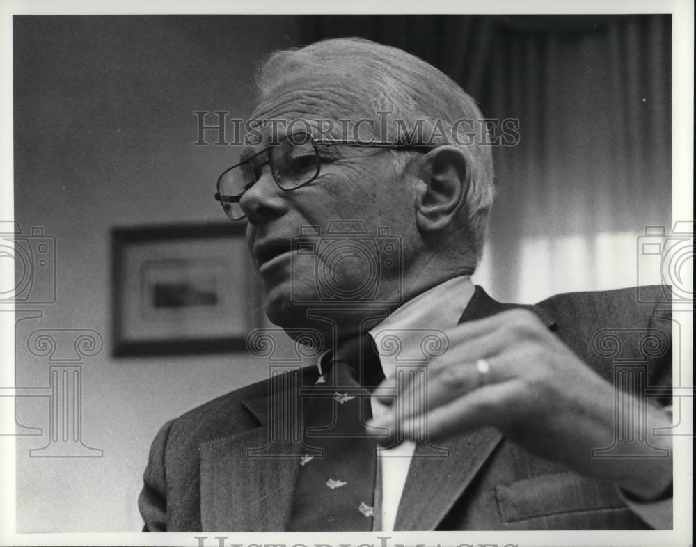 1980 Press Photo E. Robert Kinney - Historic Images