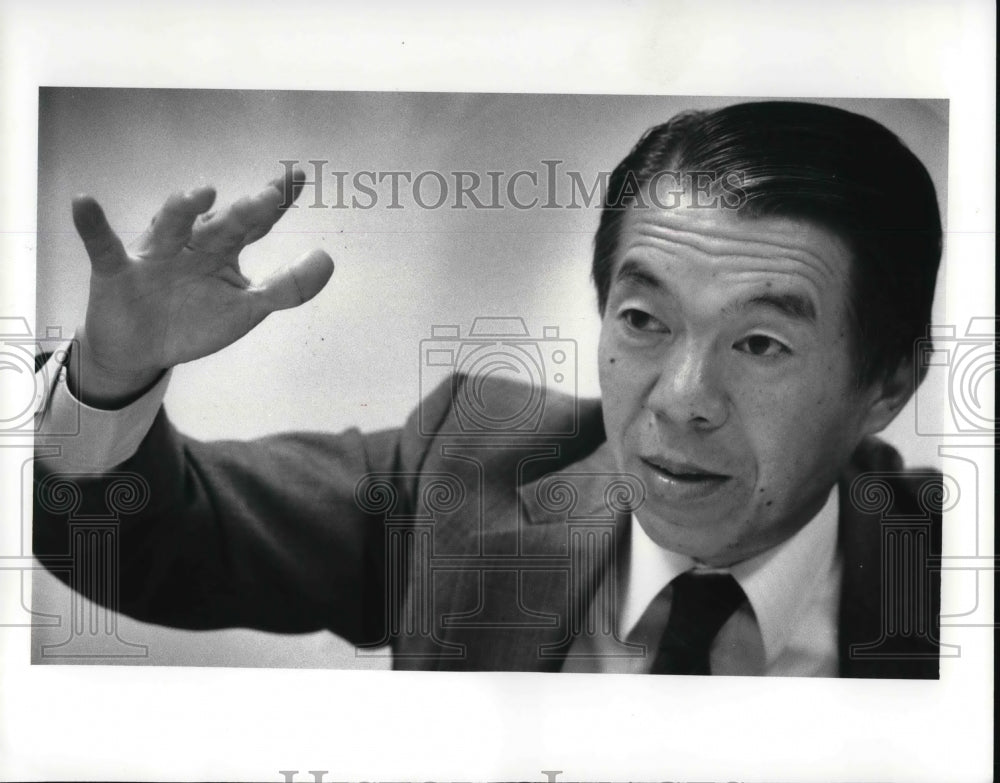 1986 Press Photo Akria Nambara, New York Reprsentative for Japan Bank - Historic Images