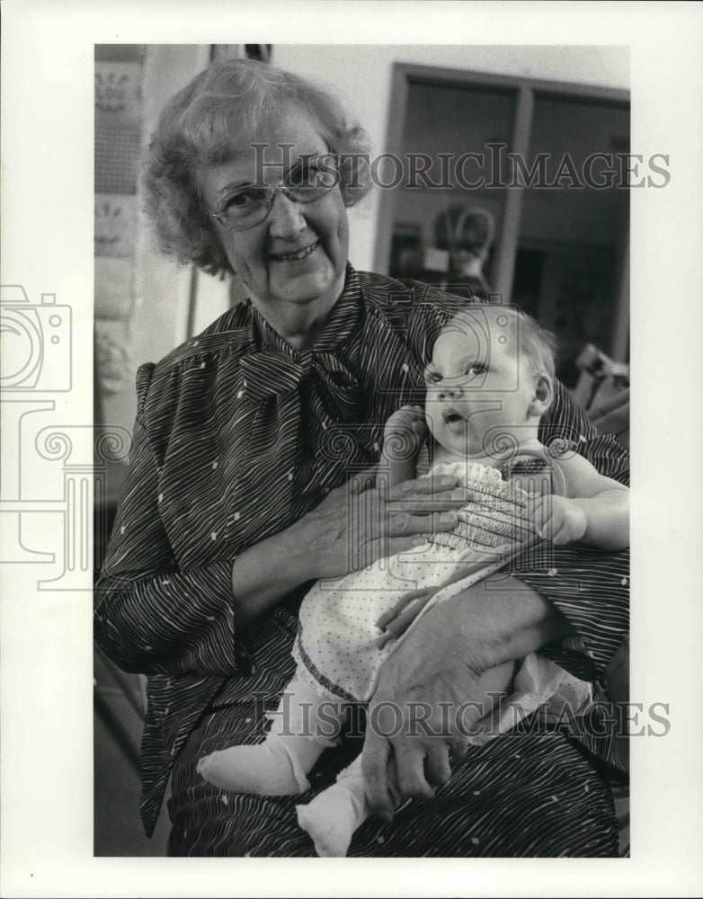 1983 Press Photo Hattie Larlham - Historic Images