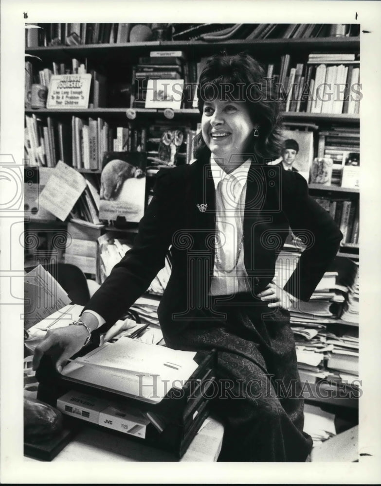 1985 Press Photo Dr. Carolee Lesyk at St. Luke&#39;s Hospital - Historic Images