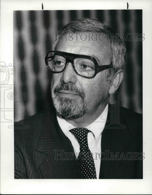 1982 Press Photo Robert J. Levy, Pres Malle's - Historic Images