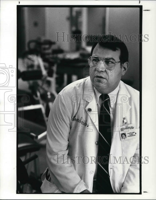 1987 Press Photo Winter Olympics head physician, Dr. John Lombardo - Historic Images