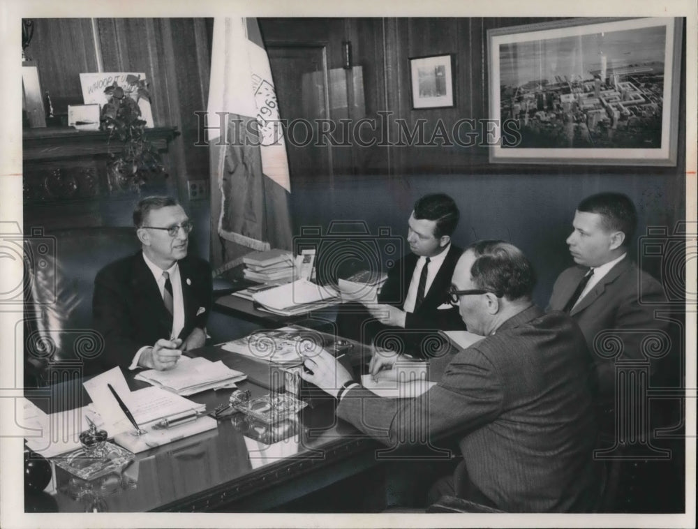 1965 Press Photo Mayor Ralph Locher, William Treon, Todd Simon, William Barnard - Historic Images