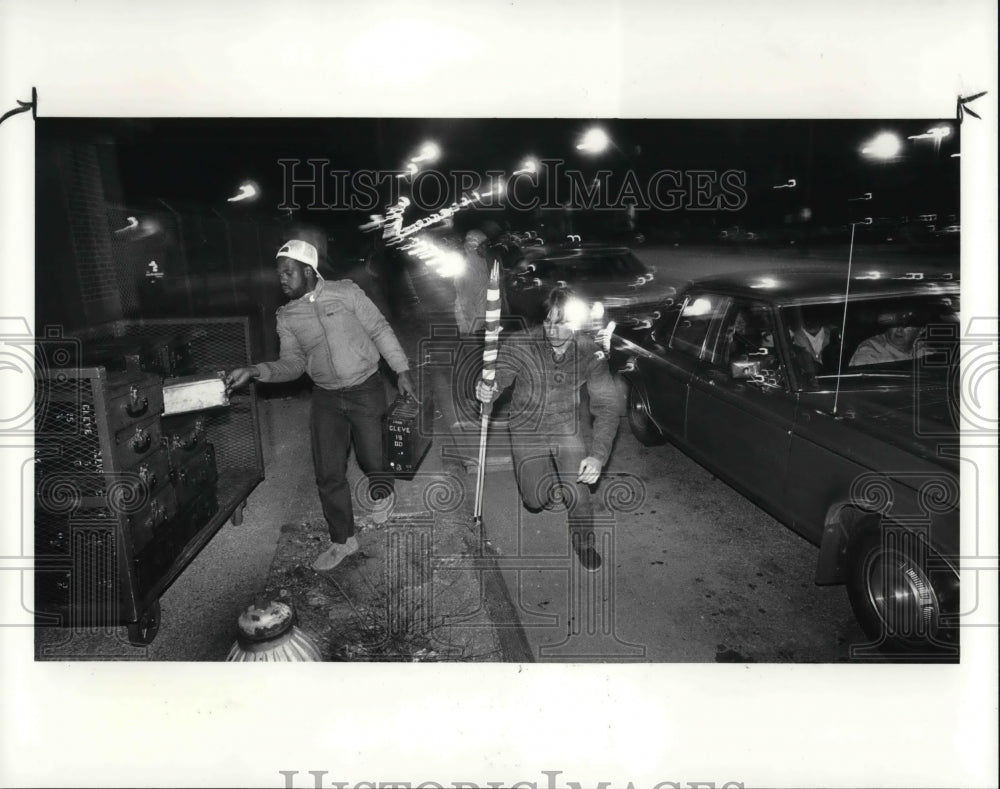 1986, Unloading and delivering voting equipment to the election board - Historic Images