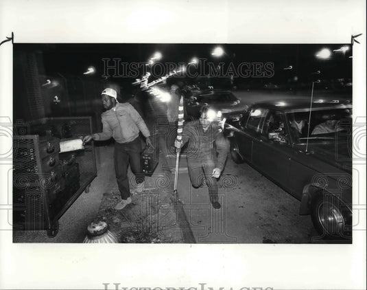 1986, Unloading and delivering voting equipment to the election board - Historic Images