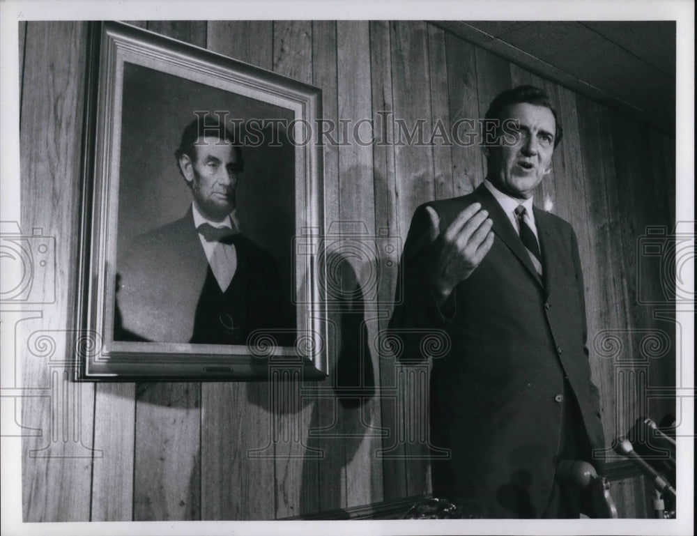 1968 Press Photo Eduard Muskie Visit to Cleveland - Historic Images