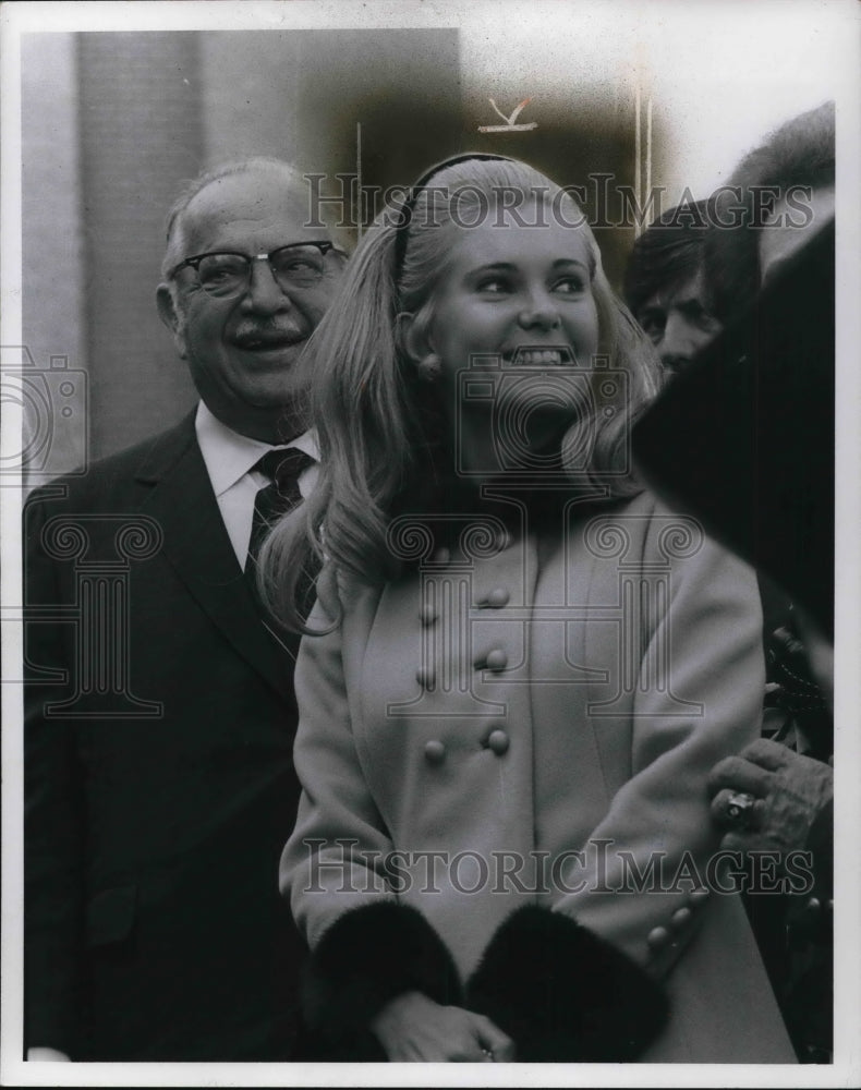 1970, Tricia Nixon at hall of fame - Historic Images