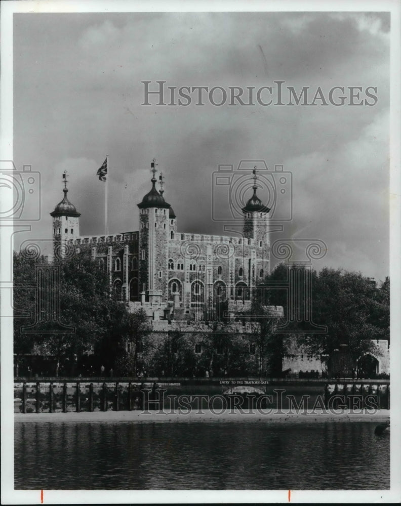 1971, The Tower of London - Historic Images