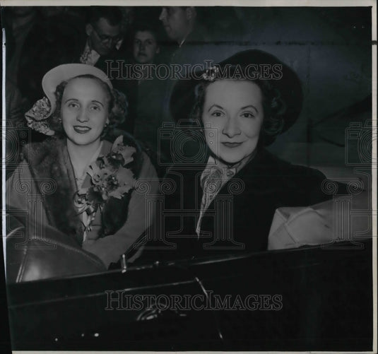 1948 Press Photo Miss Margaret Truman & Mrs Frank J. Lausche - Historic Images