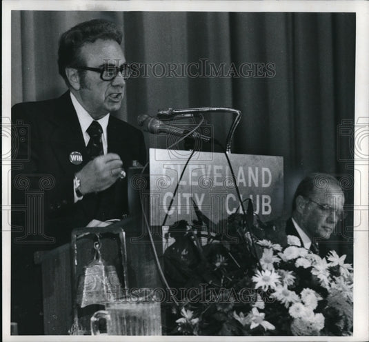 1974, Ralph J. Perk and John Glenn, Jr. during the debate - Historic Images