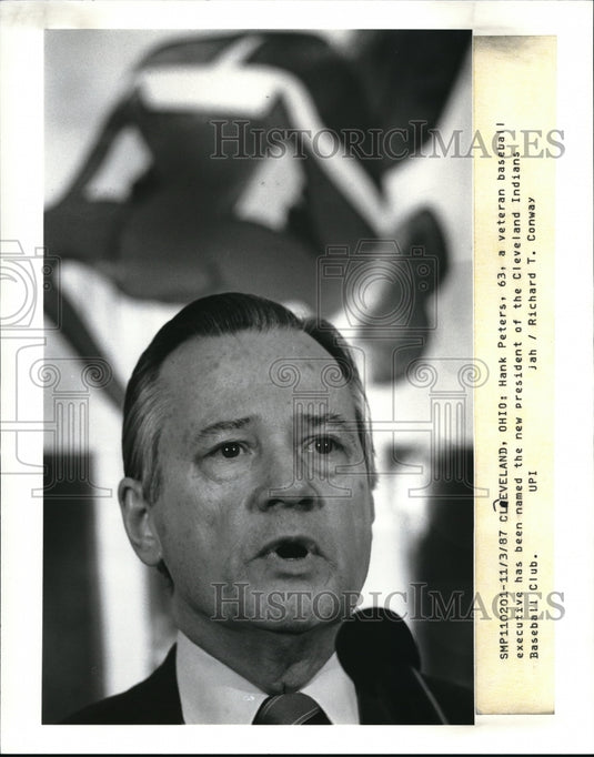 1987 Press Photo Hank Peters President of Cleveland Indians baseball Club - Historic Images
