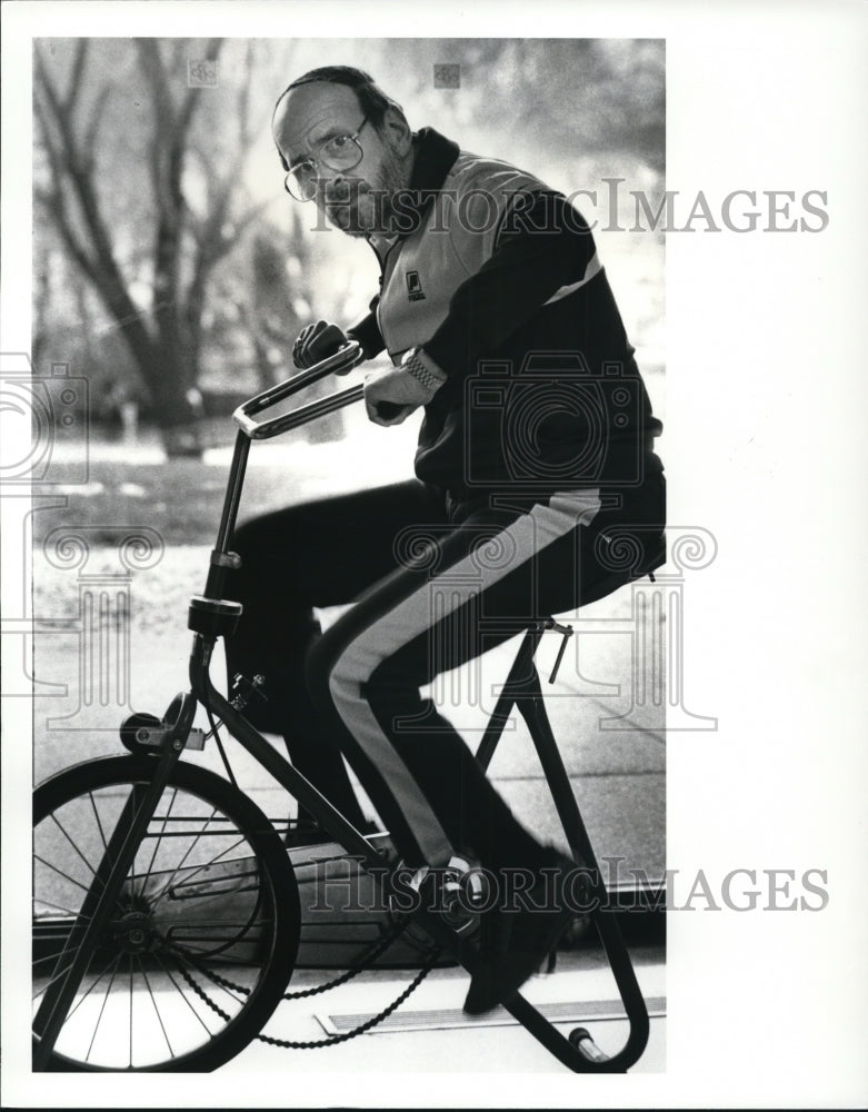 1987 Press Photo Ed Richard, mayoral aid - Historic Images