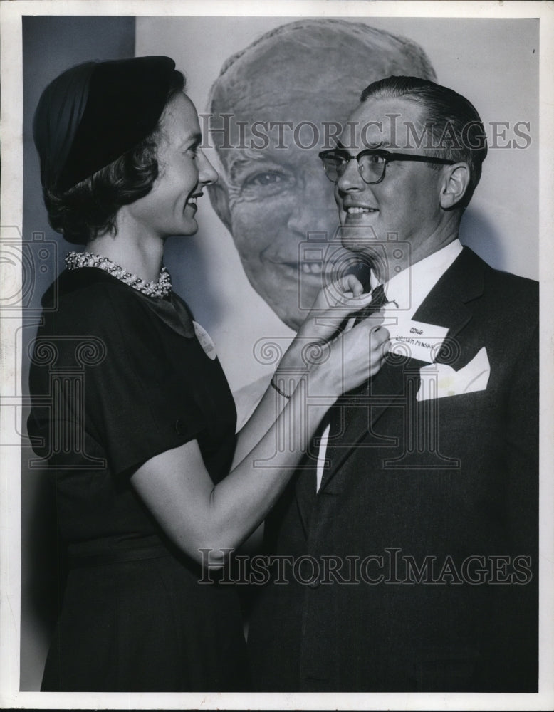 1956 Press Photo Congressman William Minshall and Wife of OhIo - Historic Images