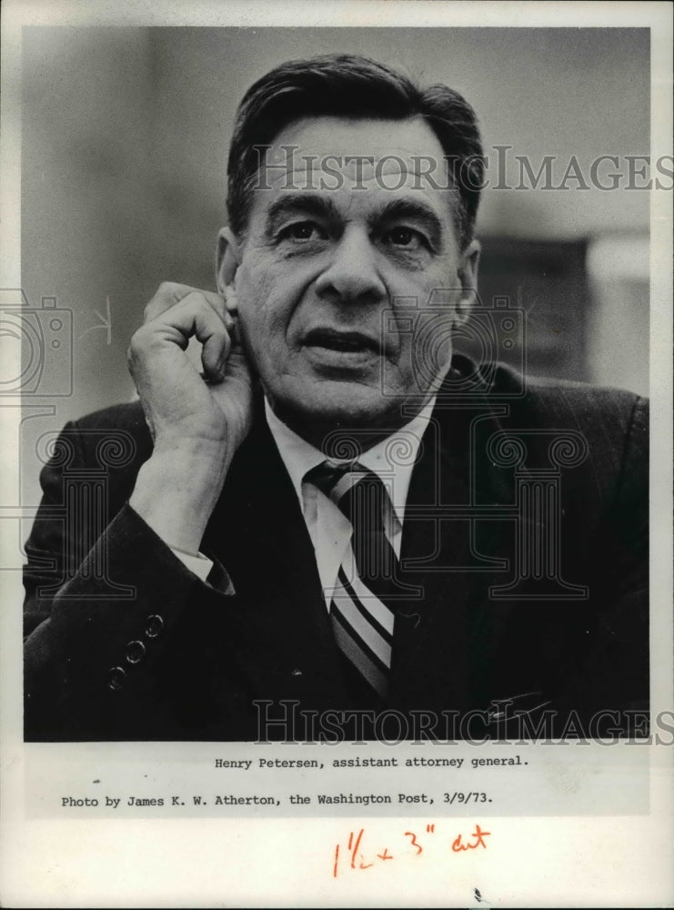 1974 Press Photo Henry Petersen, assistant Attorney General - cva38034-Historic Images