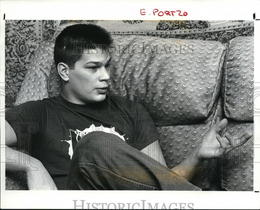 1987 Press Photo MIchael Salinger, Poet & factory worker - Historic Images